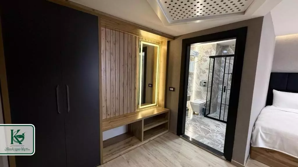 تور وان تور وان